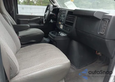 2017 GMC Savana 2500 Work Van from USA, damaged, VIN 1GTW7AFF3H1909170